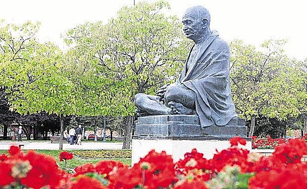 Detenido por amenazar con un machete a dos jóvenes en el parque de La Paz