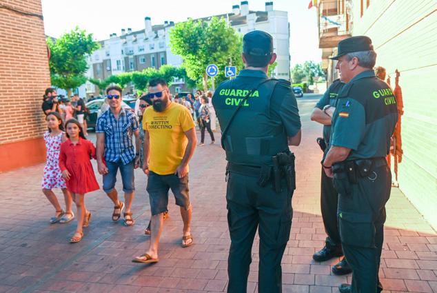 Fotos: Santovenia enmudece para condenar los crímenes y pedir más seguridad