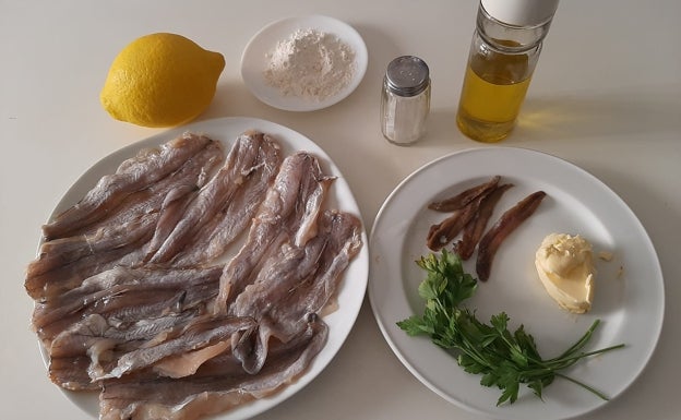 Imagen principal - Receta de lirios rebozados con un toque de sabor a anchoa