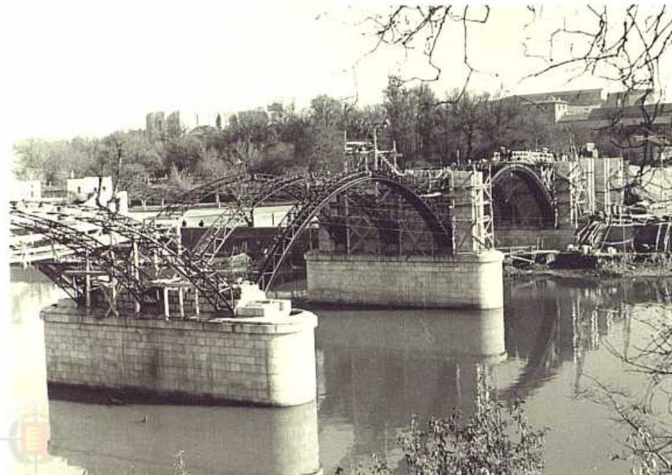 Fotos: La construcción del tercer paso sobre el Pisuerga (1953-1960)