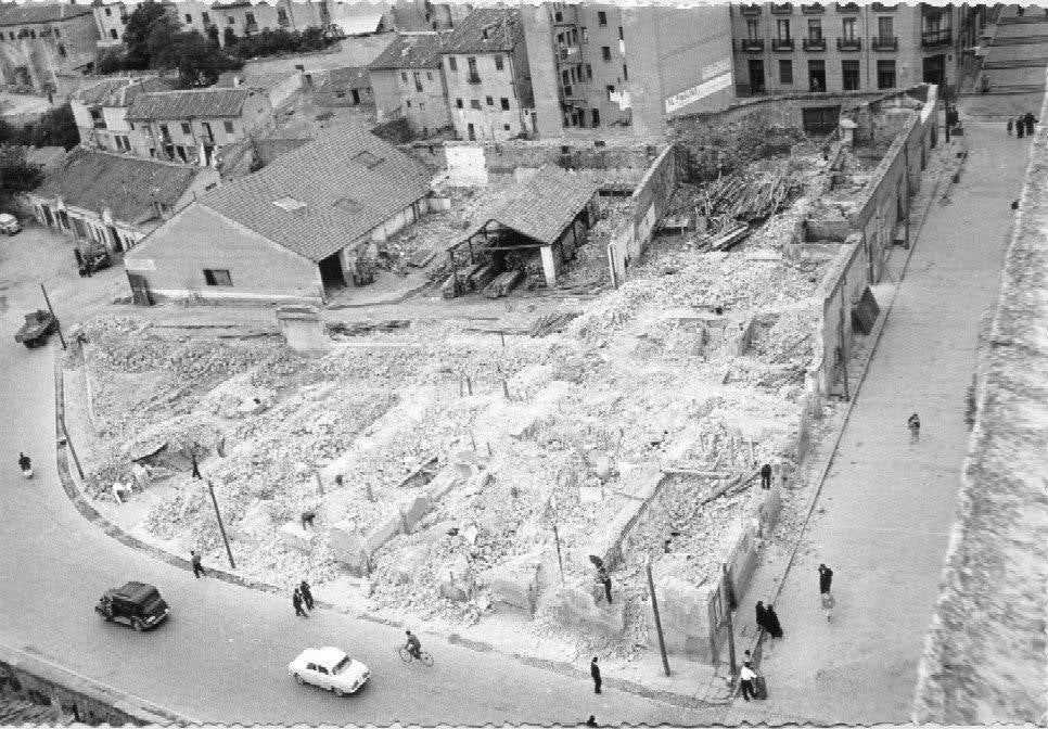 Los edificios del lado oriental, ya derribados.