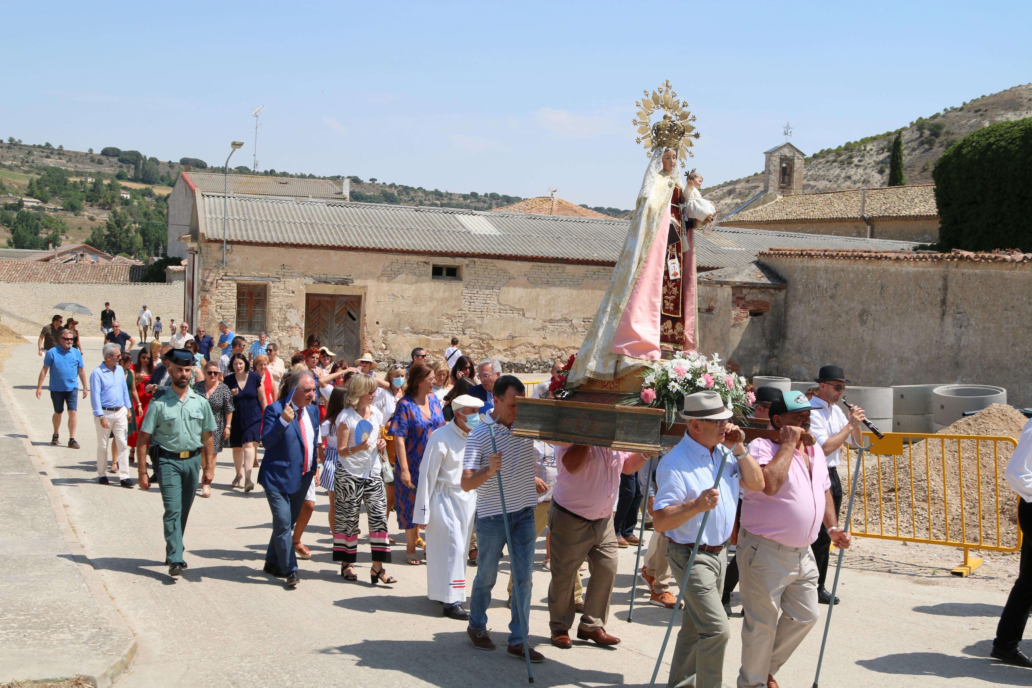 Cevico Navero celebró con todos los honores sus fiestas en honor de la Virgen del Carmen