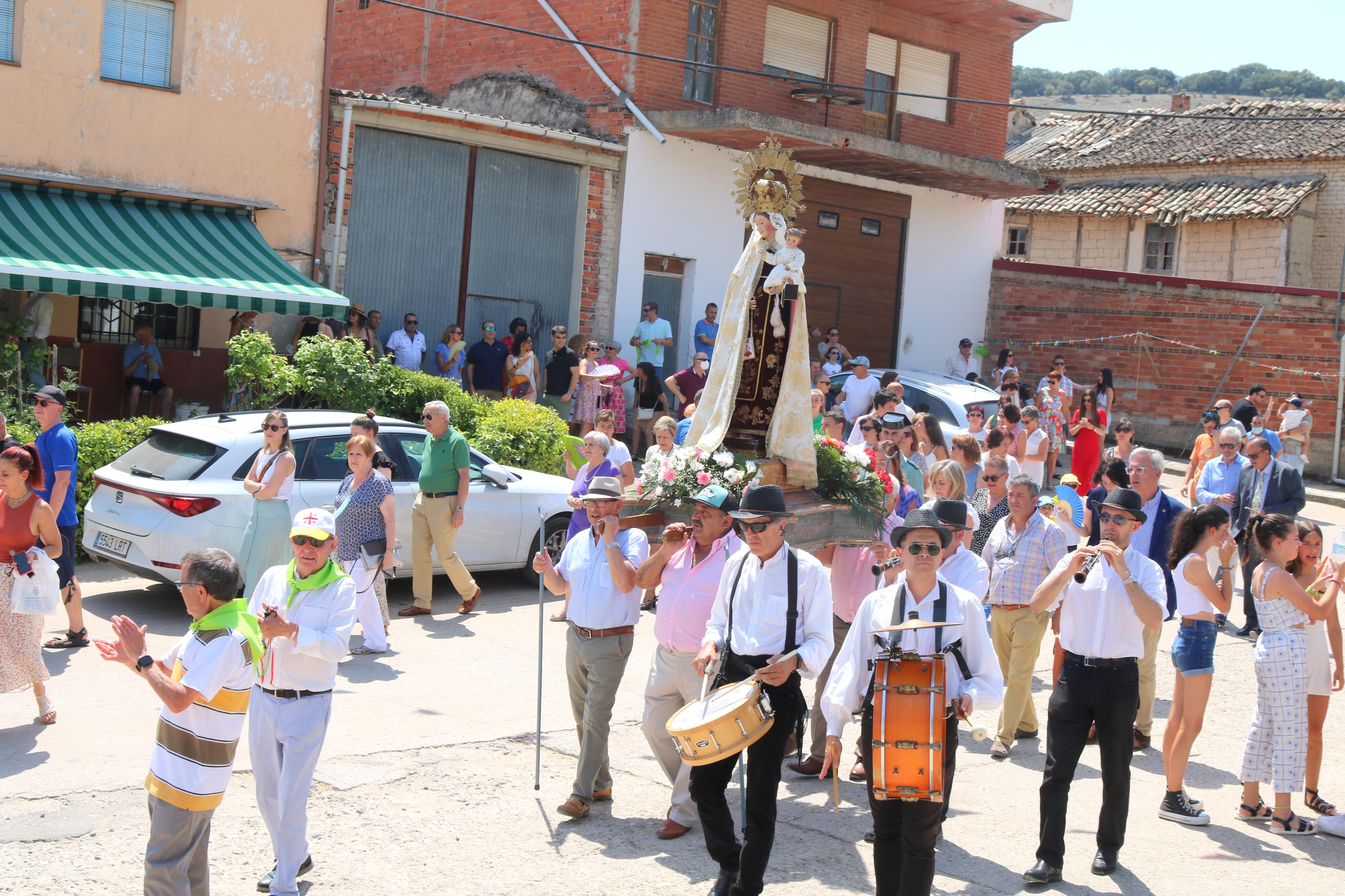 Cevico Navero celebró con todos los honores sus fiestas en honor de la Virgen del Carmen