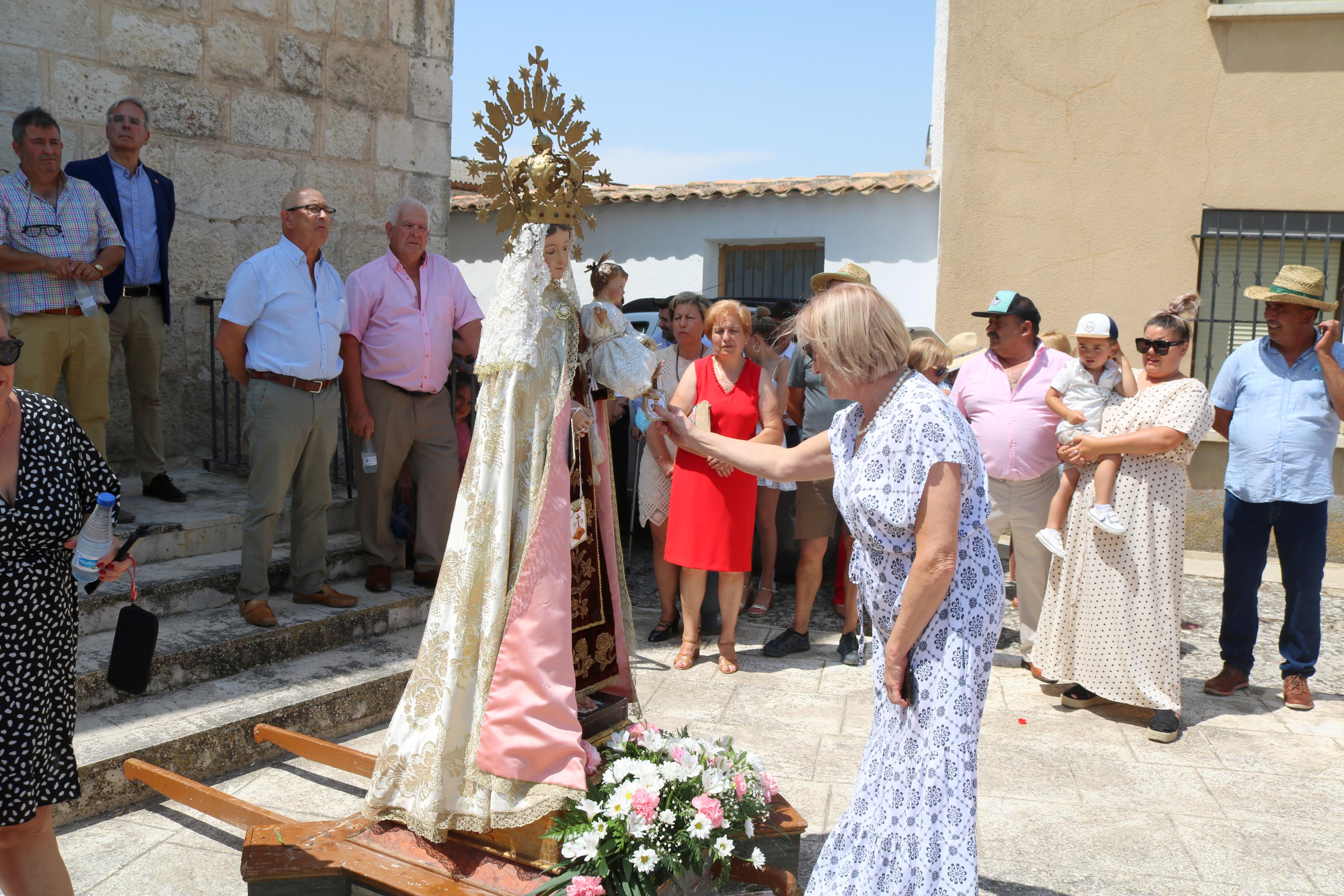 Cevico Navero celebró con todos los honores sus fiestas en honor de la Virgen del Carmen