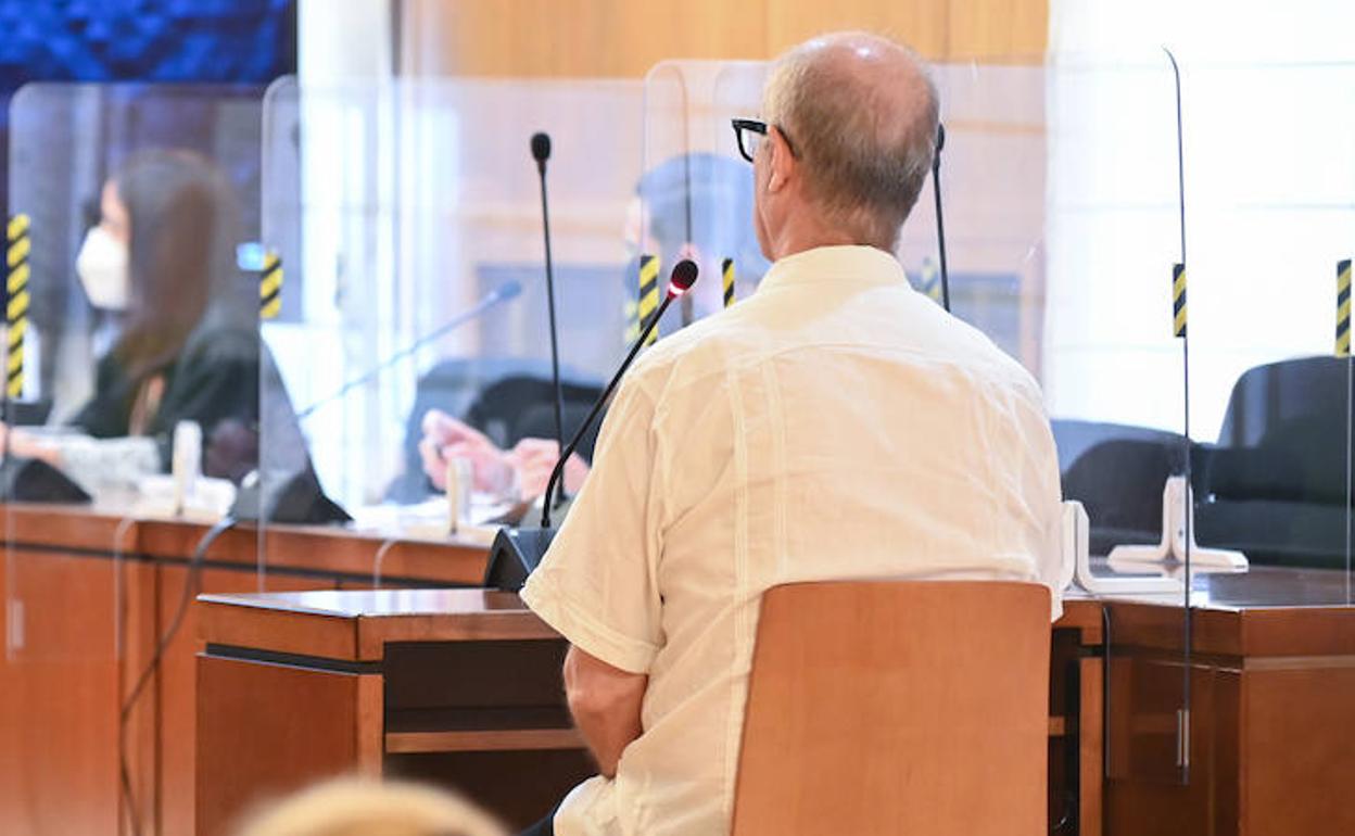 El acusado, Gilberto Castañeda, durante su declaración en la Audiencia de Valladolid. 