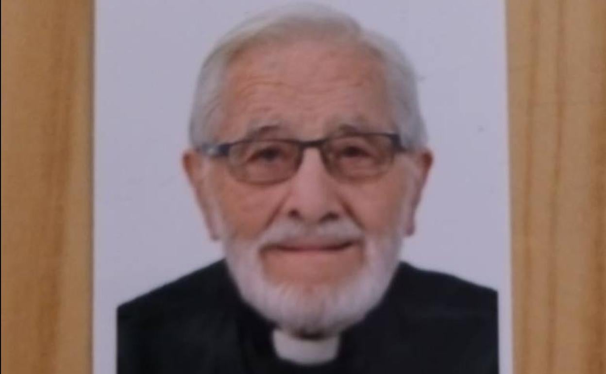 El sacerdote Luis García Aguado. 