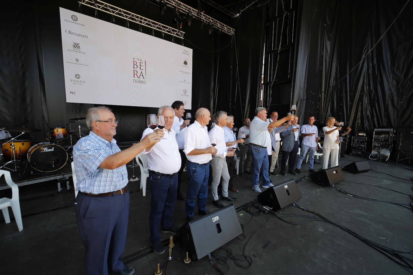 Fotos: Celebración de los 40 años de Ribera del Duero en Peñafiel