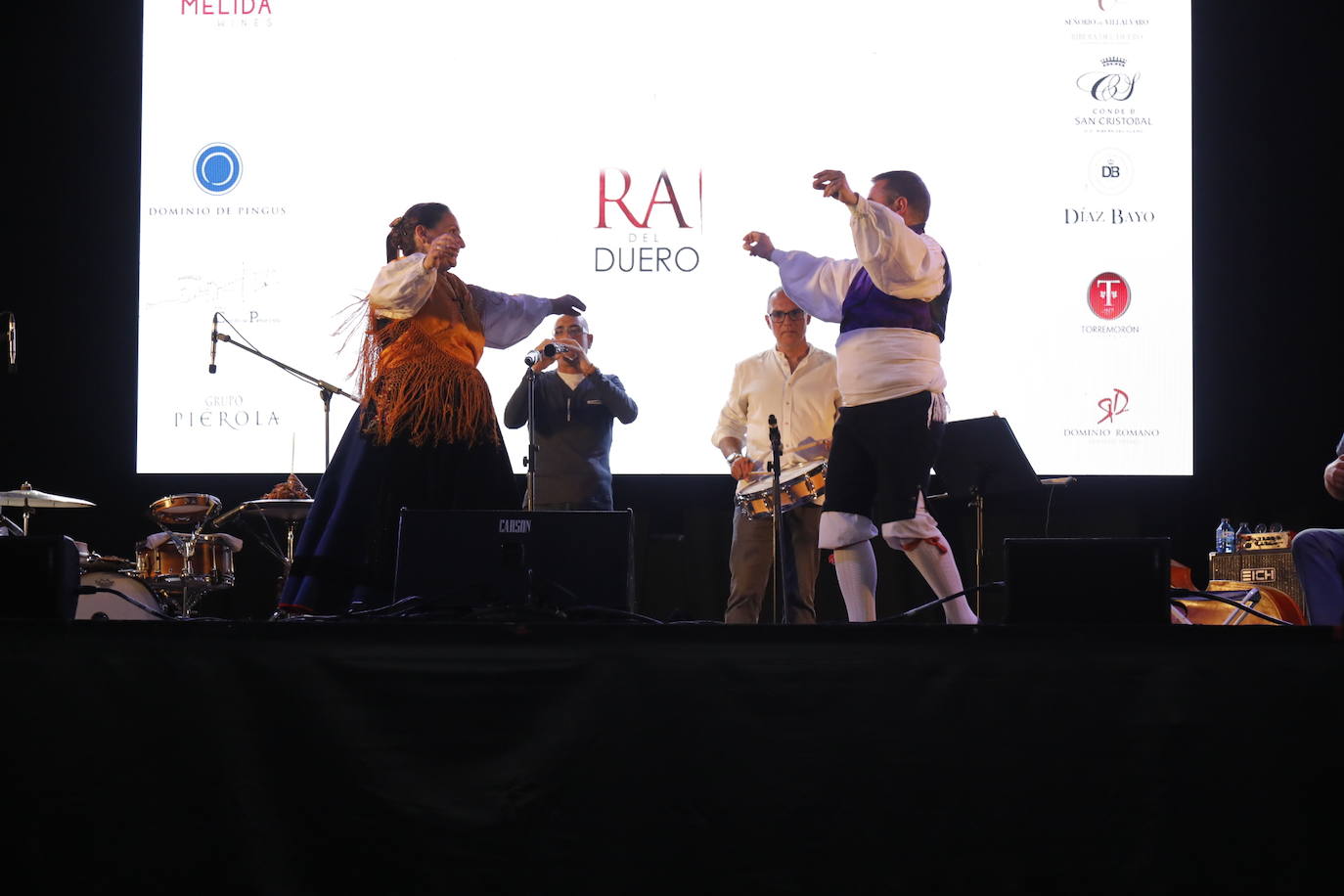 Fotos: Celebración de los 40 años de Ribera del Duero en Peñafiel