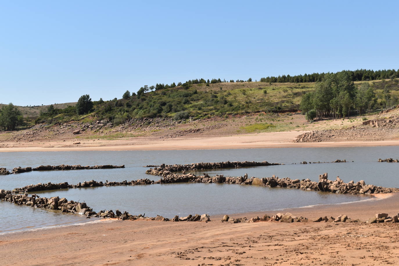 Fotos: Los pueblos inundados por el pantano de Aguilar afloran de nuevo