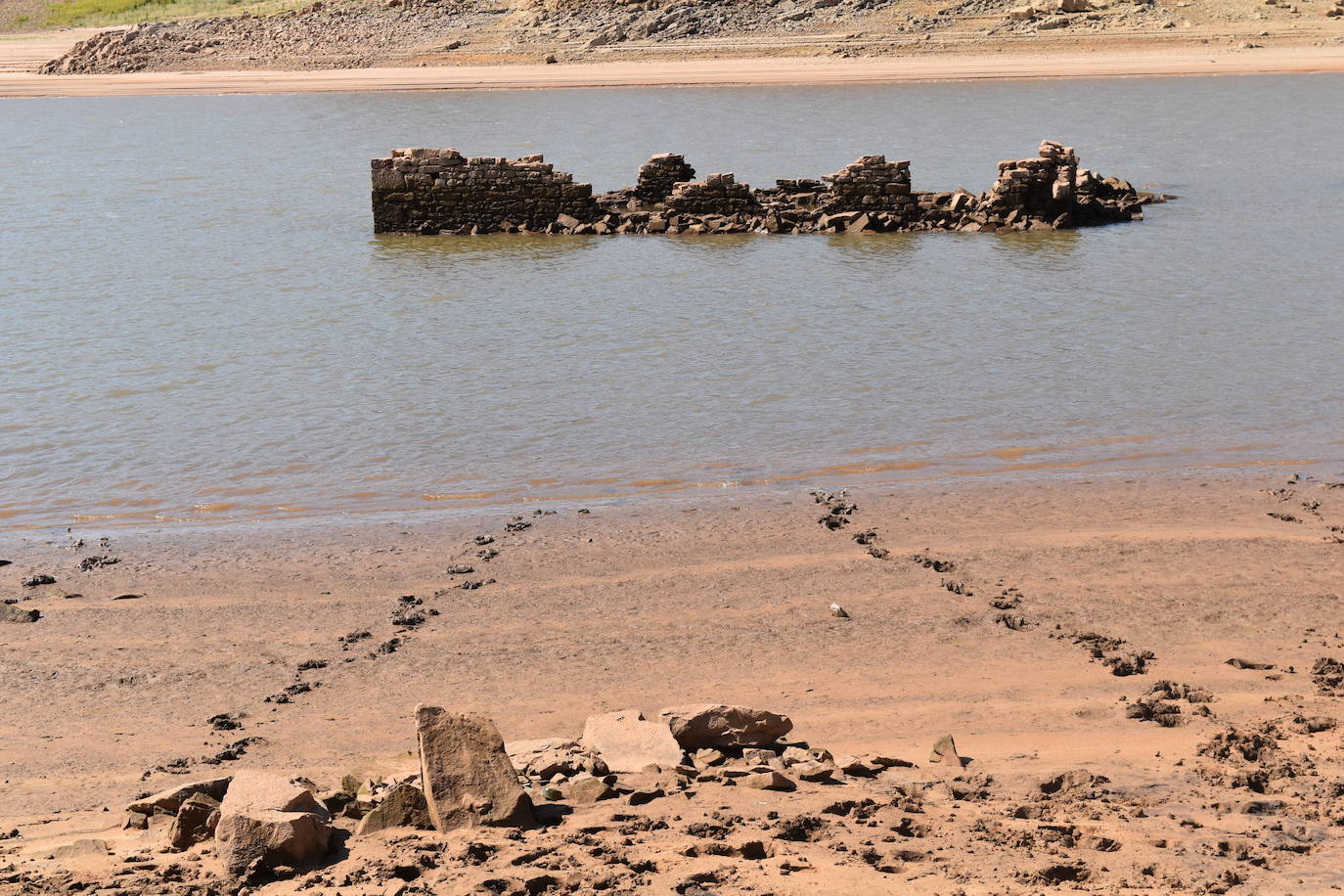 Fotos: Los pueblos inundados por el pantano de Aguilar afloran de nuevo