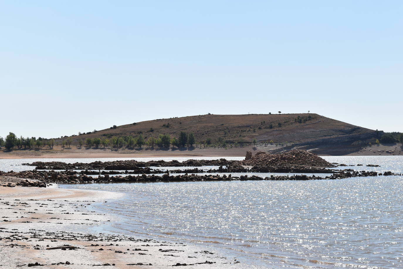 Fotos: Los pueblos inundados por el pantano de Aguilar afloran de nuevo