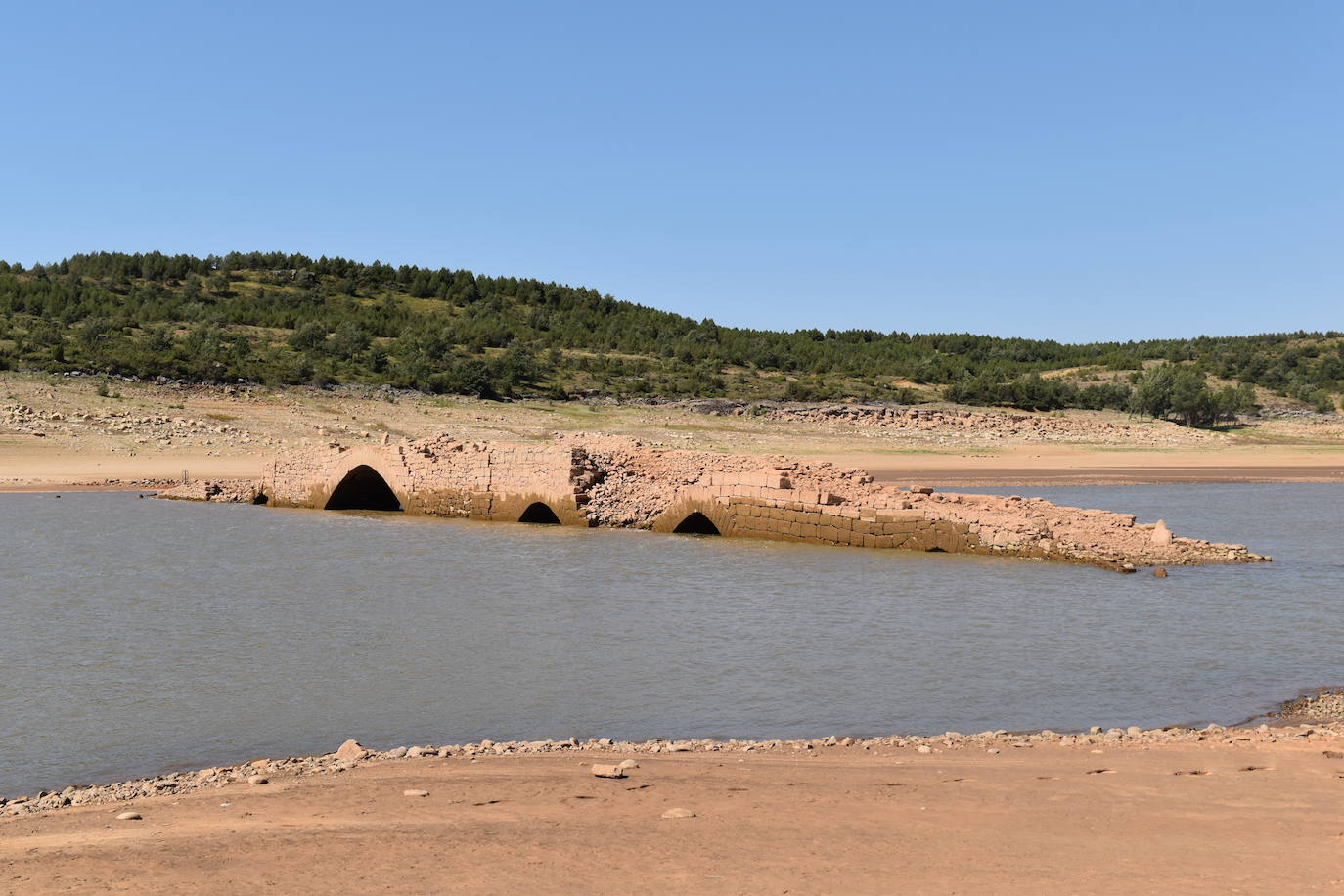 Fotos: Los pueblos inundados por el pantano de Aguilar afloran de nuevo