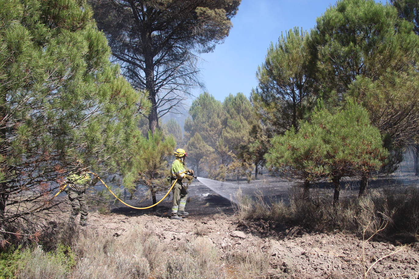 Imagen del incendio declarado en Cuéllar.