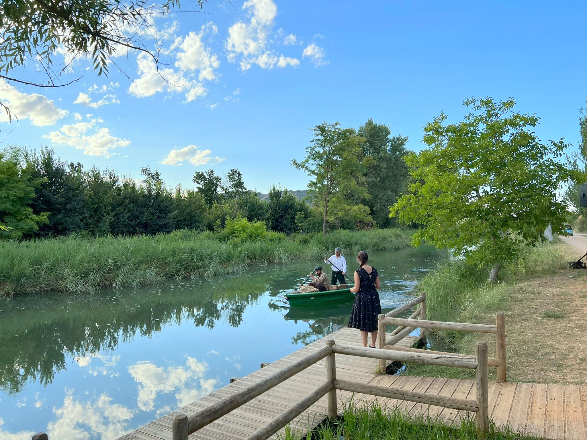 El Canal de Castilla fue el marco para la ruta teatralizada celebrada en Villamuriel de Cerrato