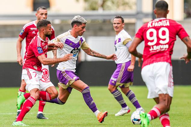 Fotos: Imágenes del empate sin goles entre el Brest y el Real Valladolid