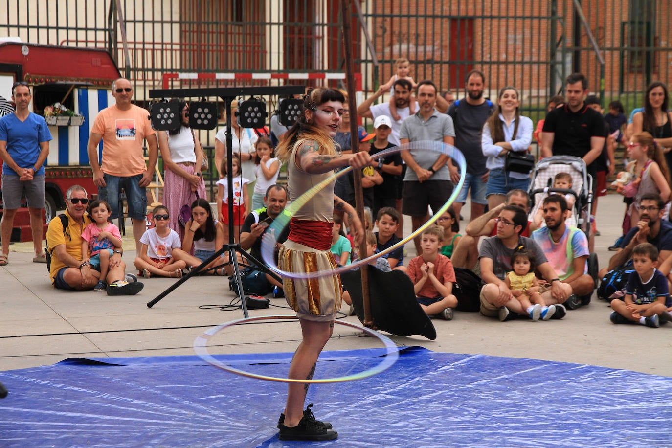 Actuación durante el festivalito de Nueva Segovia.