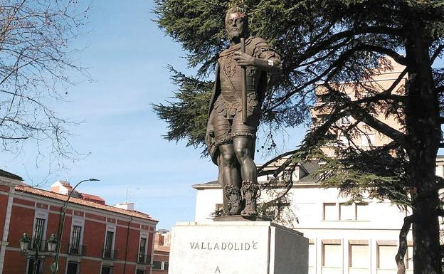 Estatua de Felipe II, en Vallladolid.