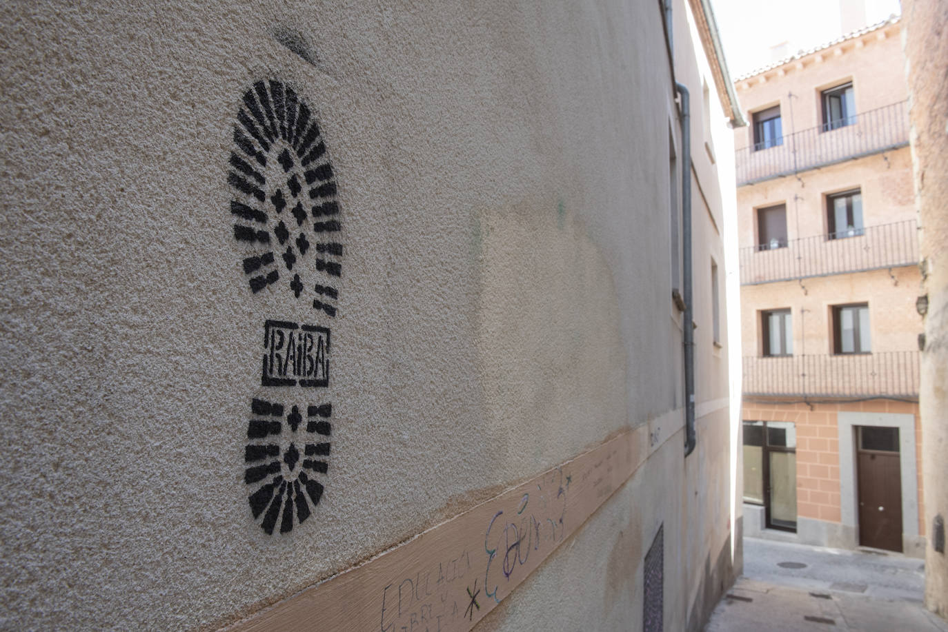 Pintadas en el centro de Segovia.