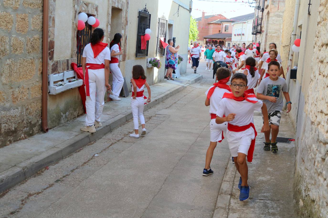 Fotos: Cordovilla la Real da vida a sus calles