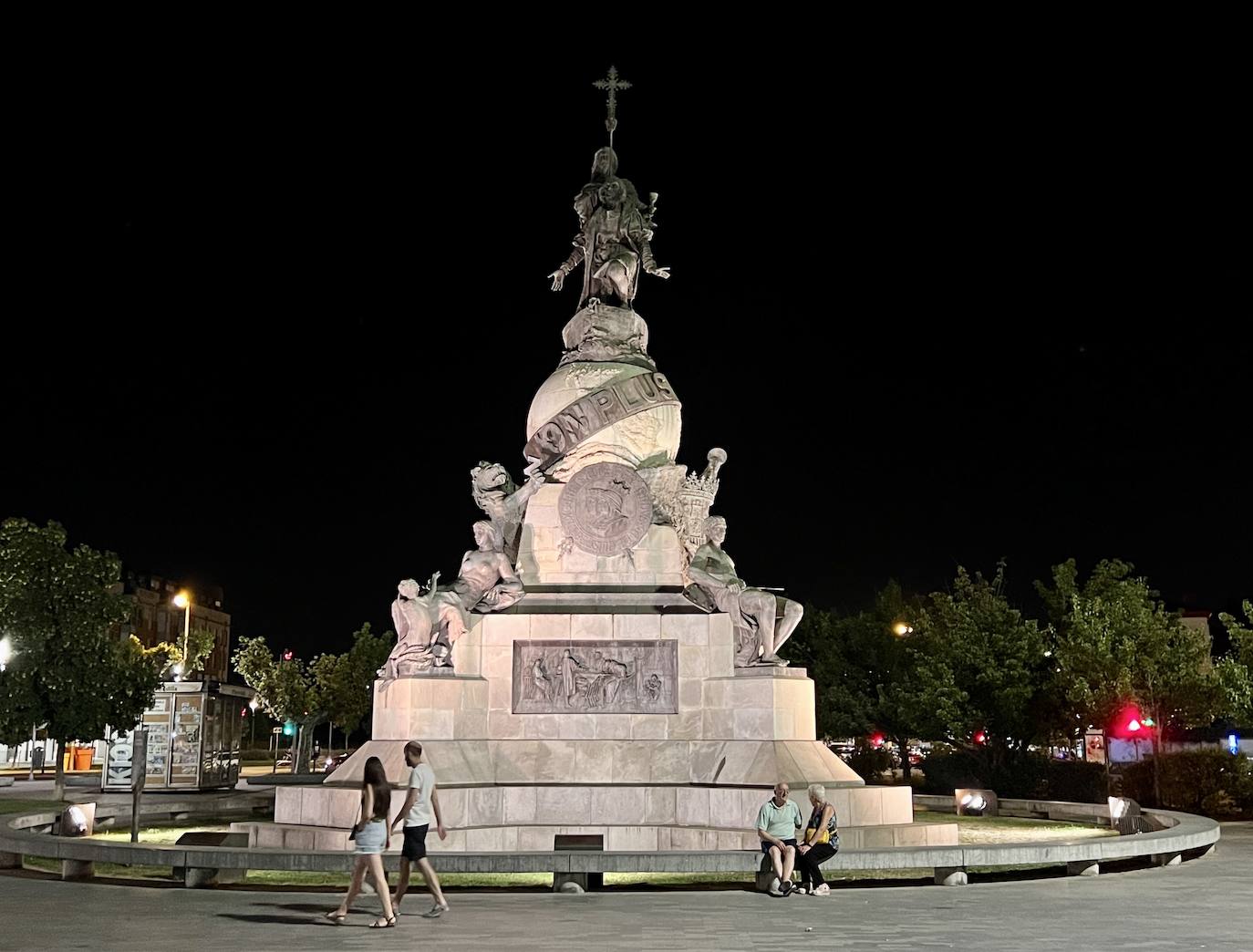 La Plaza de Colón, antes del apagón.