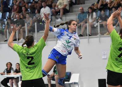 Imagen secundaria 1 - El Caja Rural Aula se encuentra a sí mismo en el primer partido