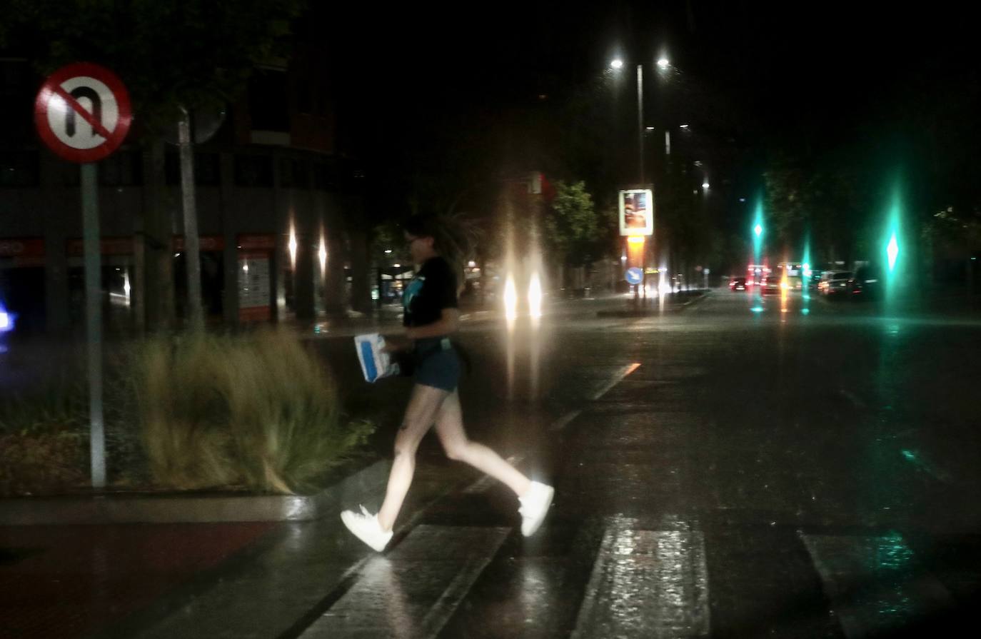 Fotos: La lluvia vuelve a aparecer en Valladolid en pleno récord de temperaturas máximas