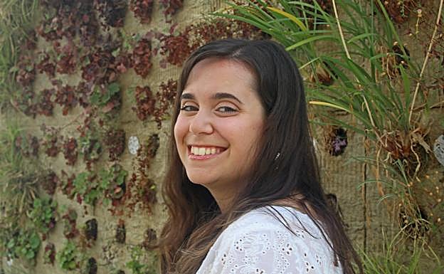 Cristina Fernández, estudiante de ADE de 20 años:«Alomejor fue por que soy más joven y en las noticias decían que afectaba a gente más mayor». 