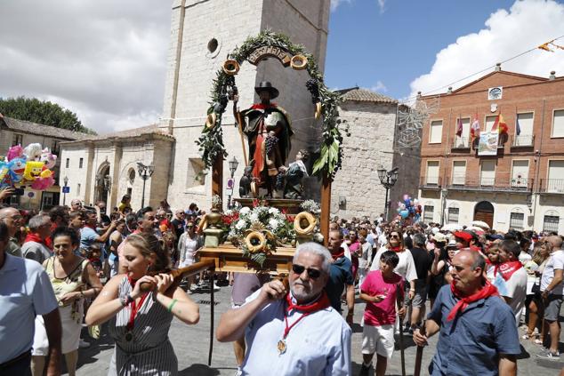 Fotos: Los vecinos de Peñafiel honran a San Roque