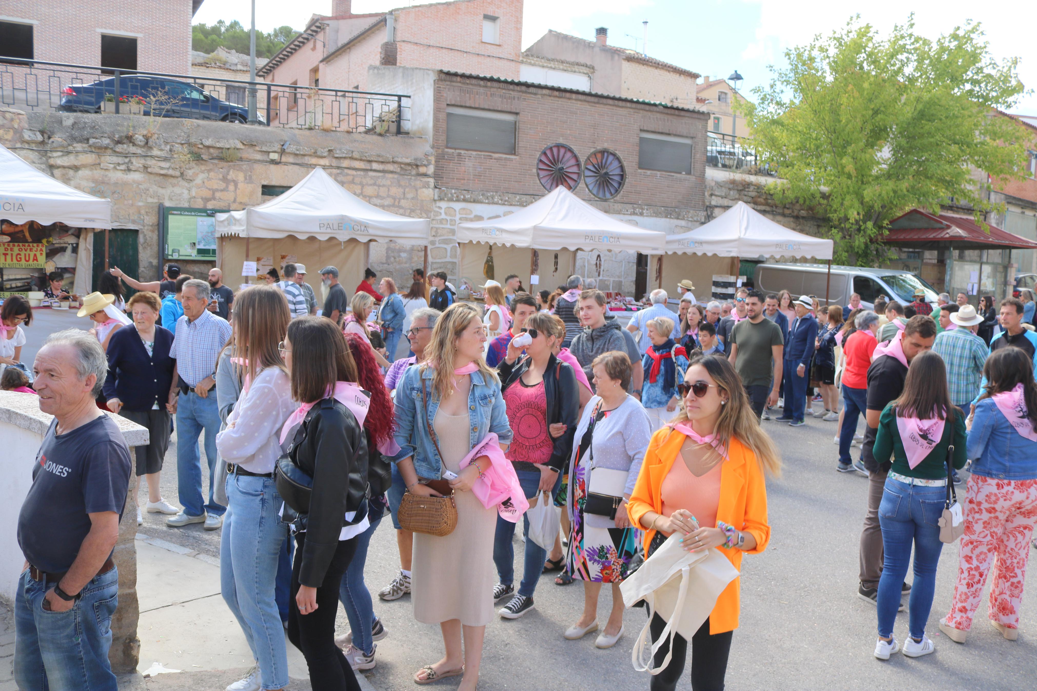 Vecinos y visitantes se volcaron con la Feria del Pan celebrada en Cobos de Cerrato