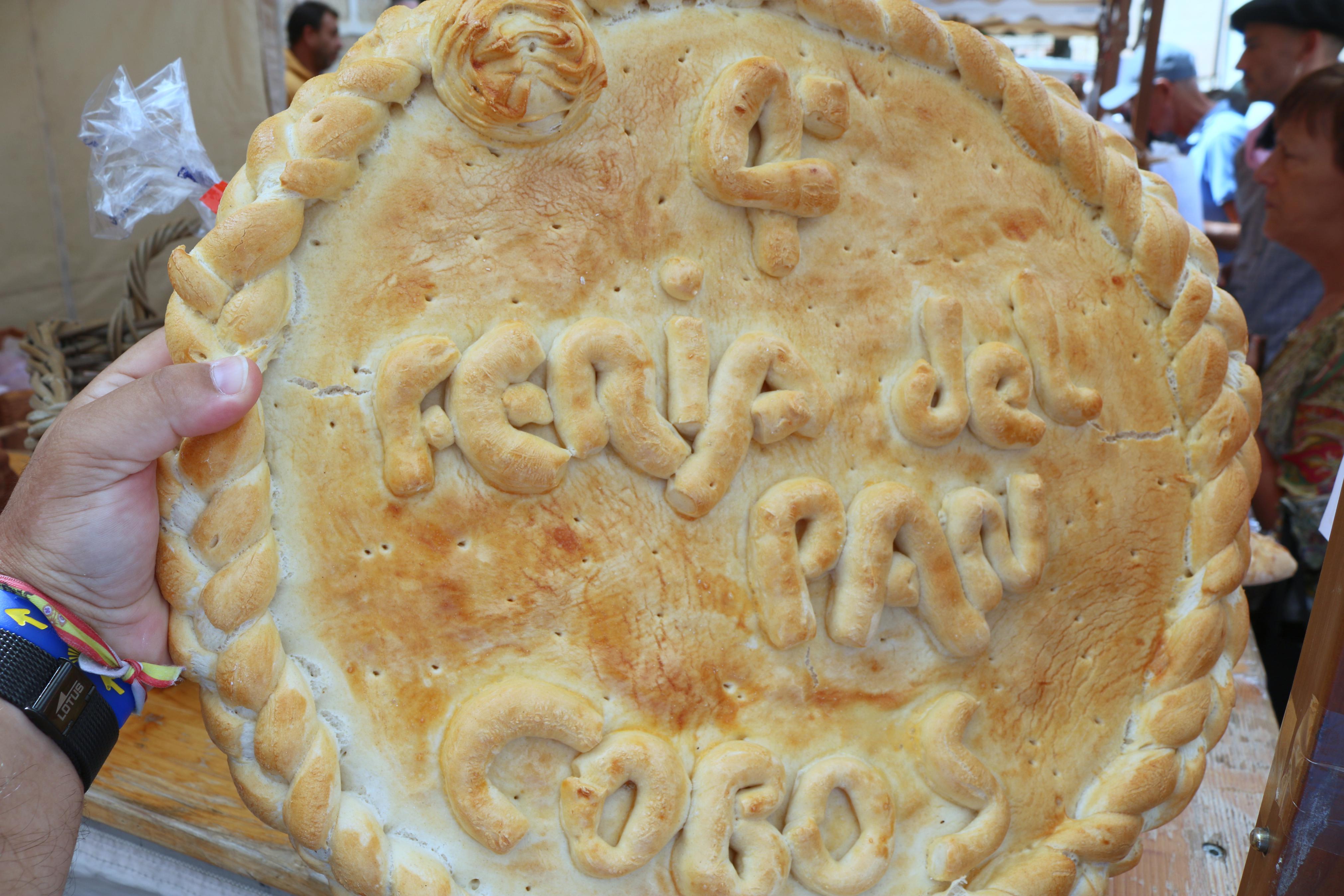 Vecinos y visitantes se volcaron con la Feria del Pan celebrada en Cobos de Cerrato