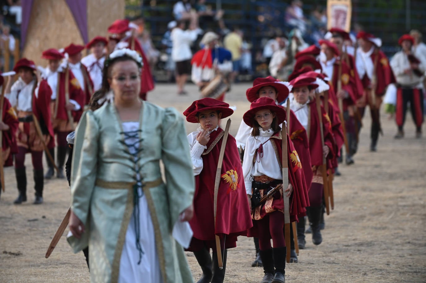 Fotos: Desfile de clausura de la Feria Renacentista de Medina del Campo