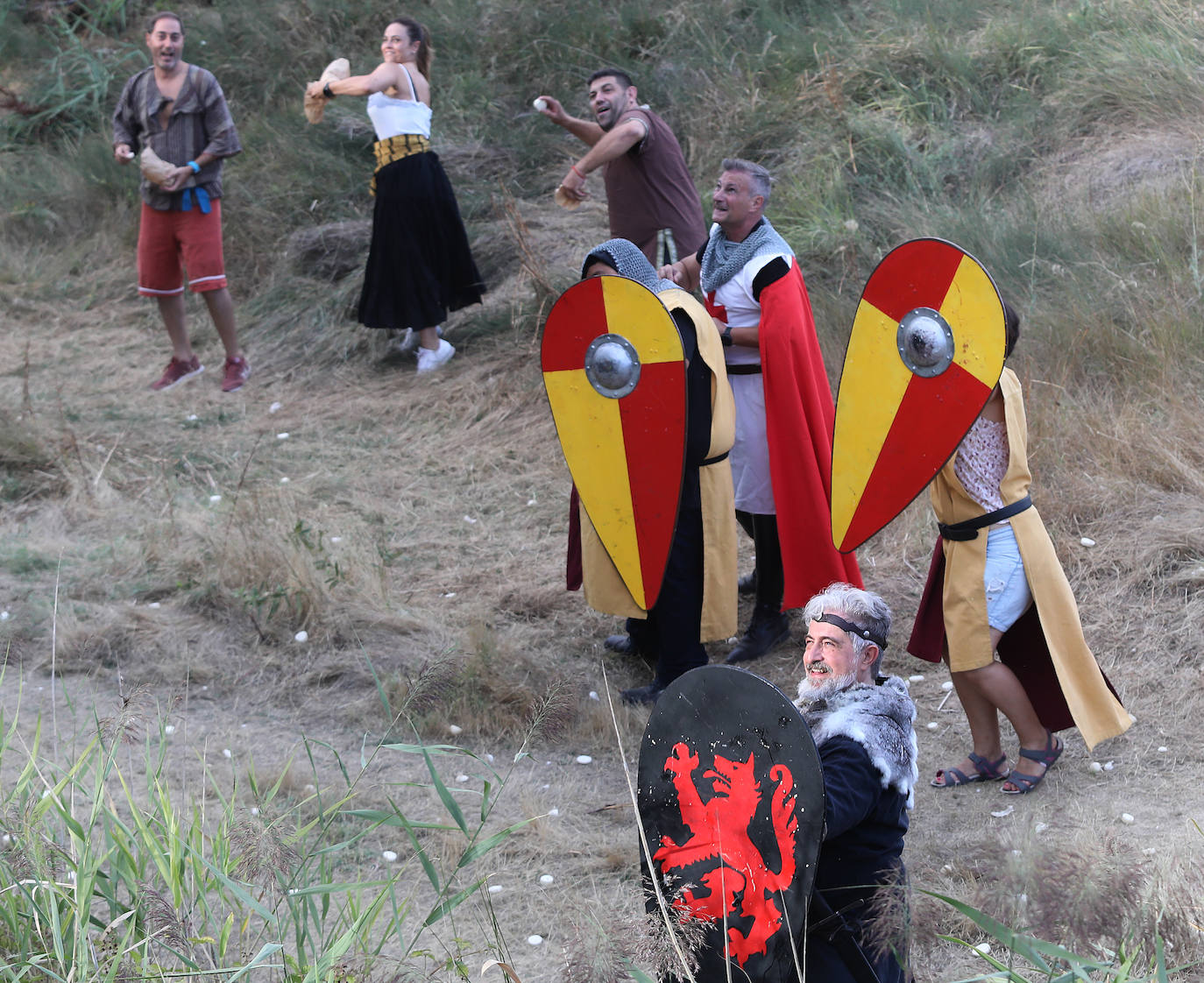 Fotos: Batalla nabal en Monzón de Campos