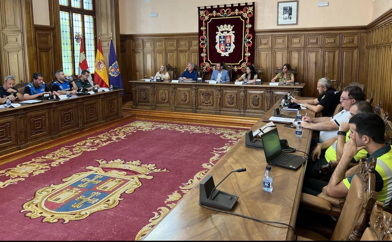 Junta Local de Seguridad ayer en el Ayuntamiento. 