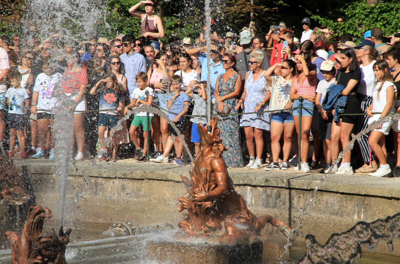 Espectáculo de las fuentes de La Granja con motivo de San Luis.