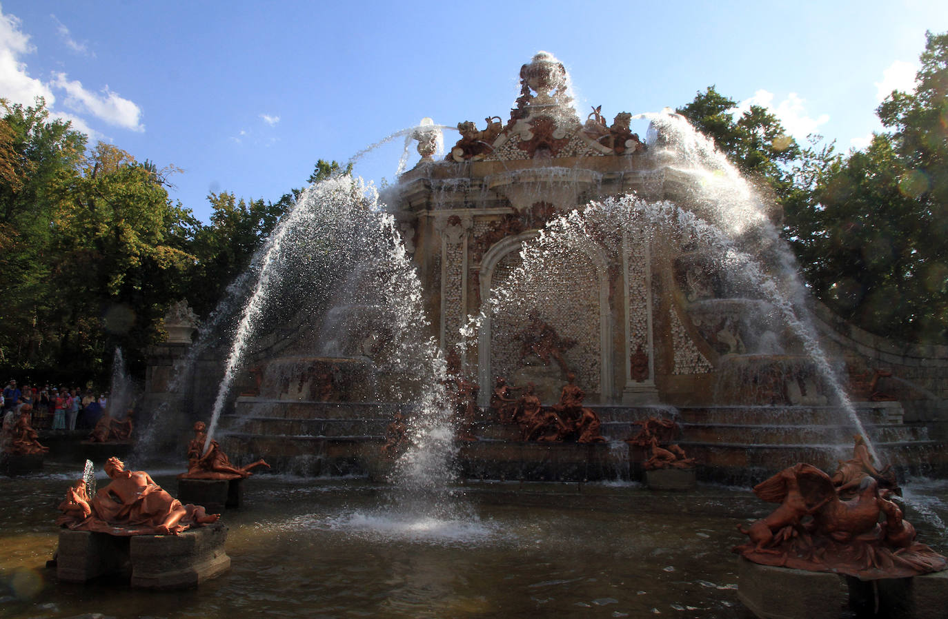 Espectáculo de las fuentes de La Granja con motivo de San Luis.