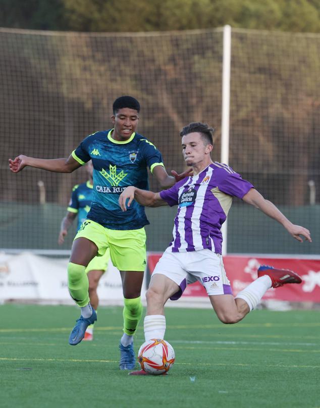 Fotos: Imágenes de la final del Trofeo Diputación de Valladolid entre el Real Valladolid y Atlético Tordesillas