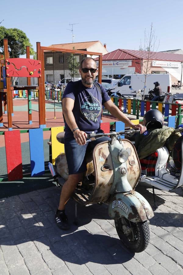 Fotos: Vespas y lambrettas protagonizan la Scooter Run Ribera del Duero en Peñafiel