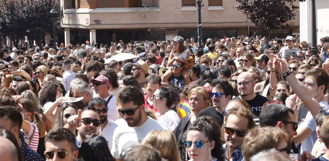 Fotos: La zona del Seminario, repleta con el &#039;Sarao Vermut&#039;