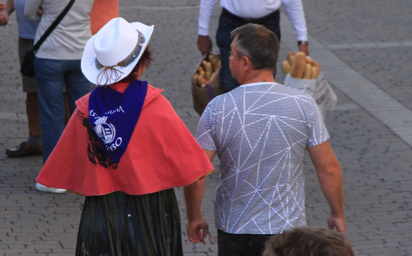 Encierro del martes en las fiestas de Cuéllar.