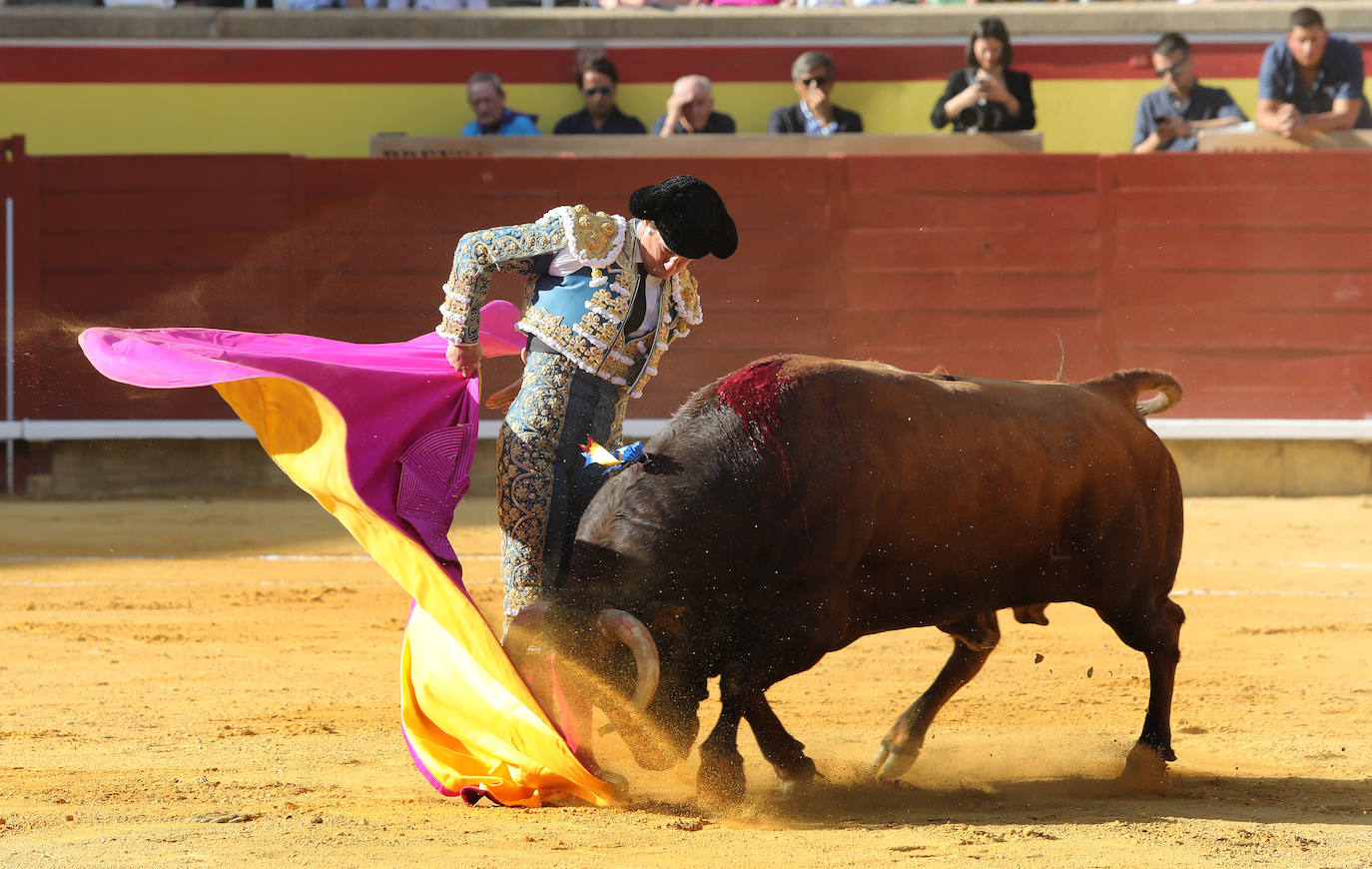 Fotos: El Juli agranda su leyenda en Palencia