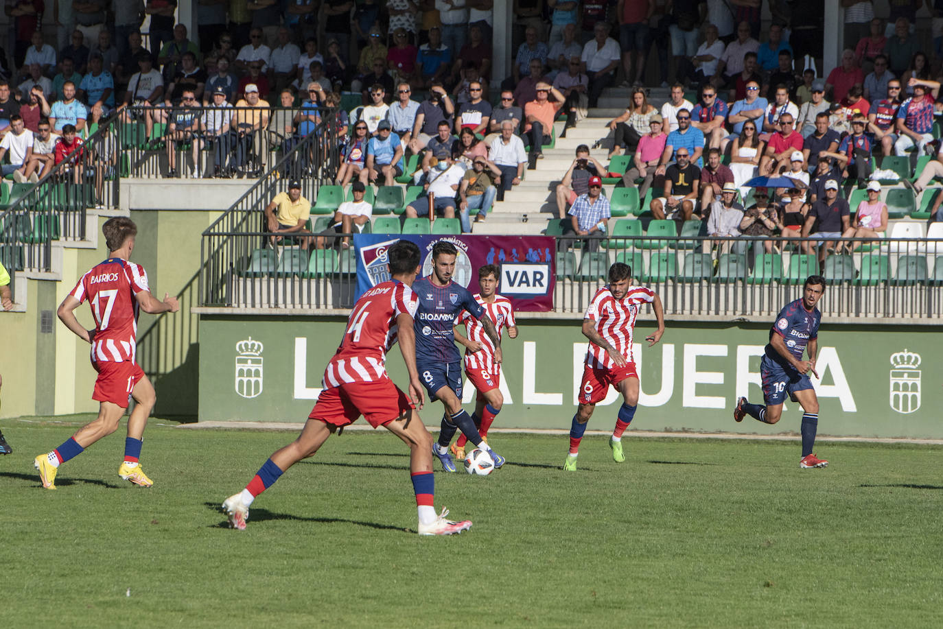 Partido entre la Segoviana y el Atlético de Madrid B.