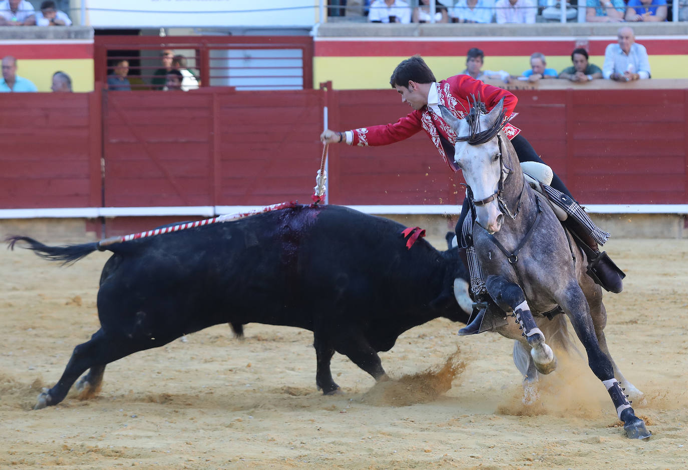 Fotos: Corrida de rejones de San Antolín