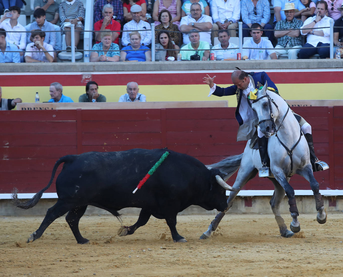 Fotos: Corrida de rejones de San Antolín