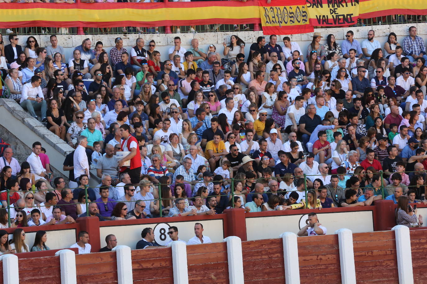 Fotos: Búscate en las gradas de la plaza de toros de Valladolid (1/3)