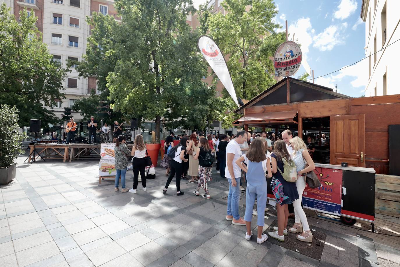 Fotos: Distintas zonas de la ciudad disfrutan de la Feria de Día