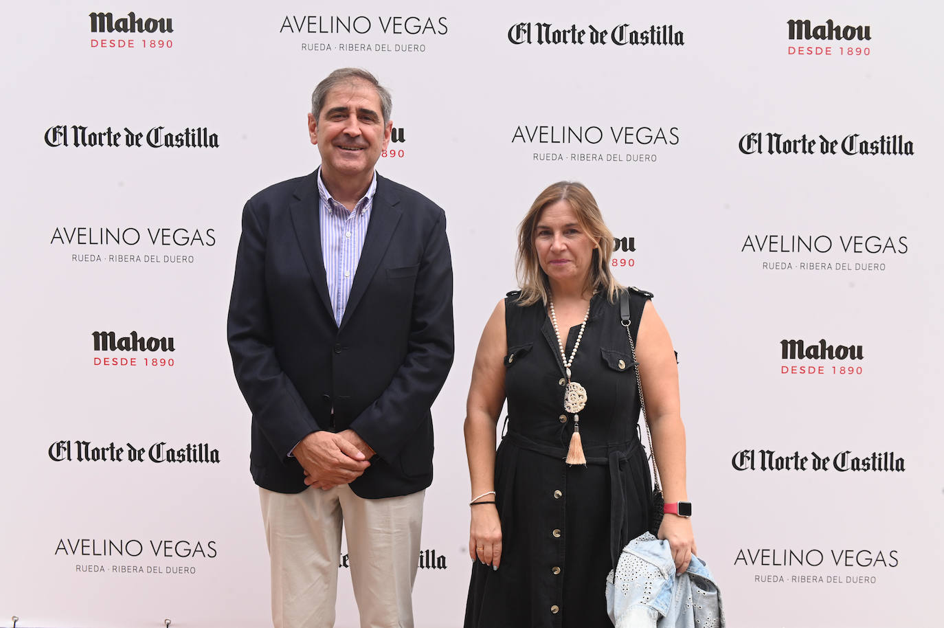 El alcalde de Íscar, José Andrés Sanz; y la concejala Rebeca Rico.