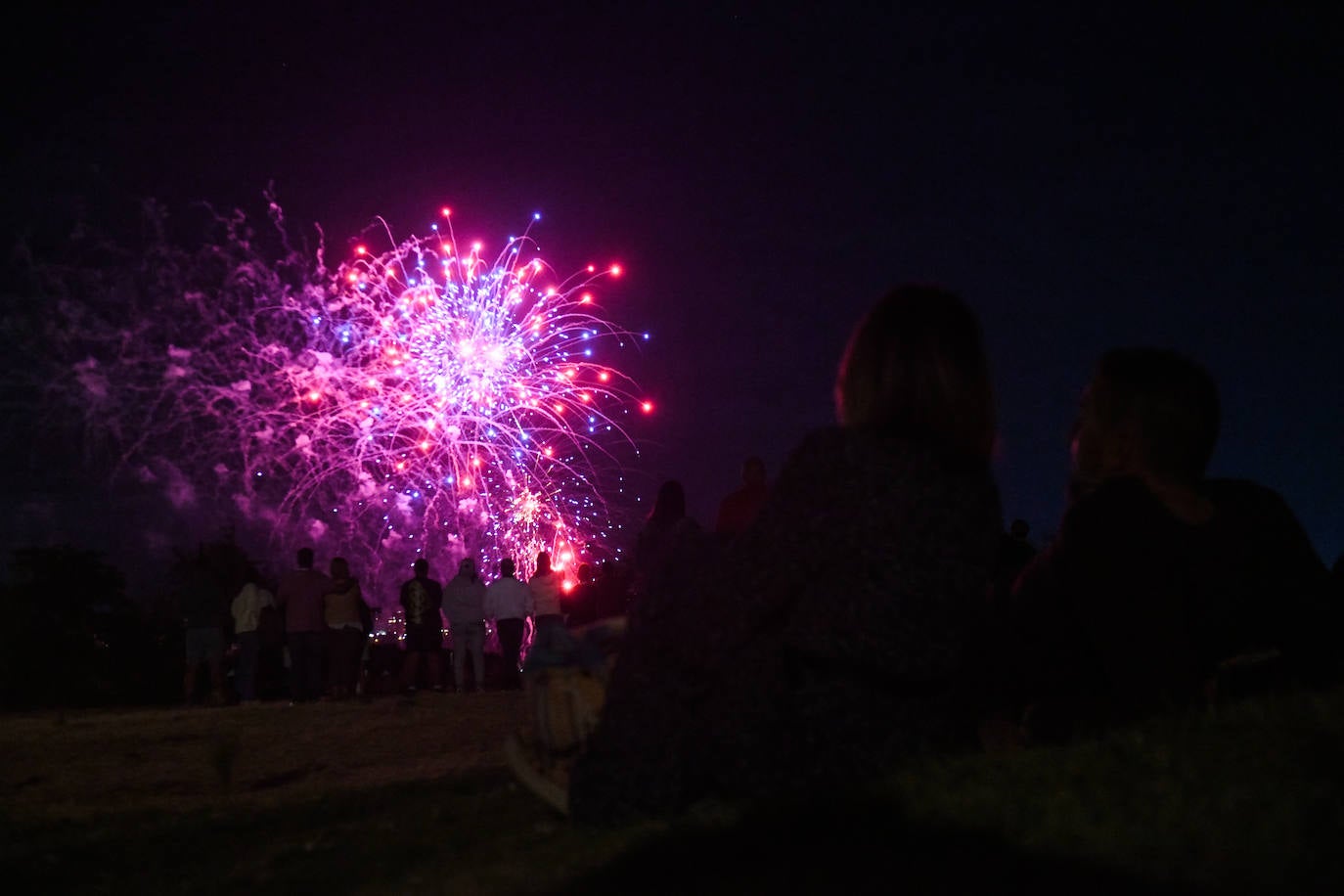 Fotos: Los fuegos artificiales del miécoles, en imágenes