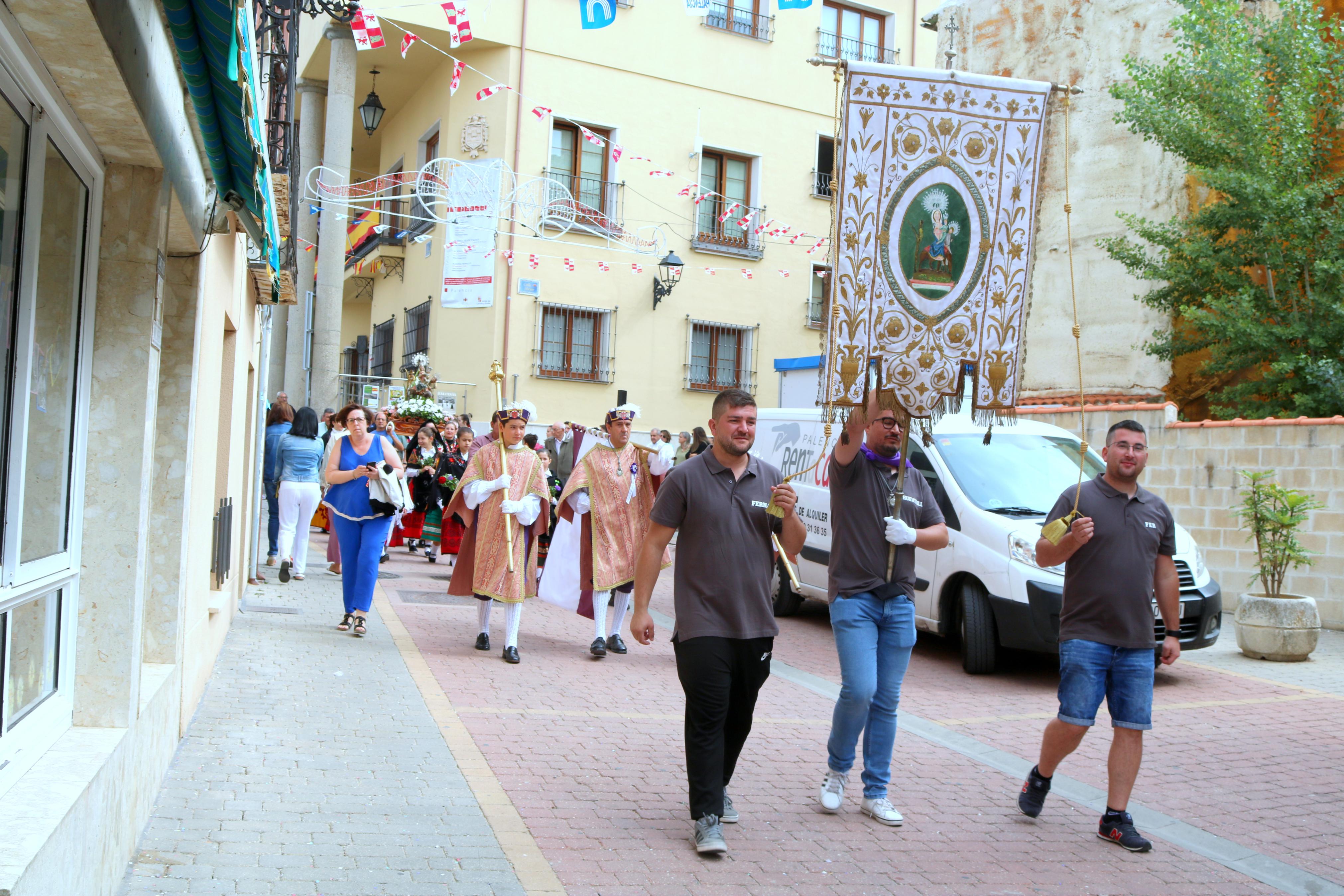 Baltanás celebra con todos los honores la fiesta de la Virgen de Revilla