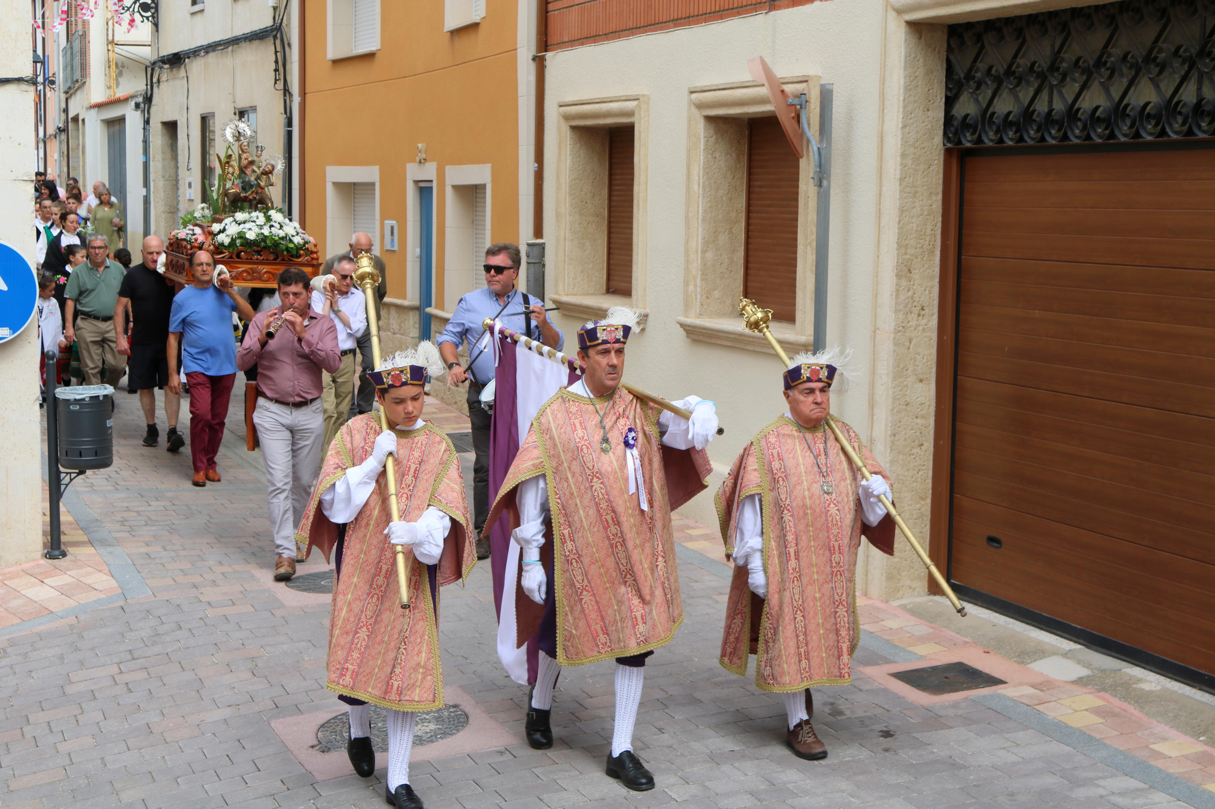 Baltanás celebra con todos los honores la fiesta de la Virgen de Revilla