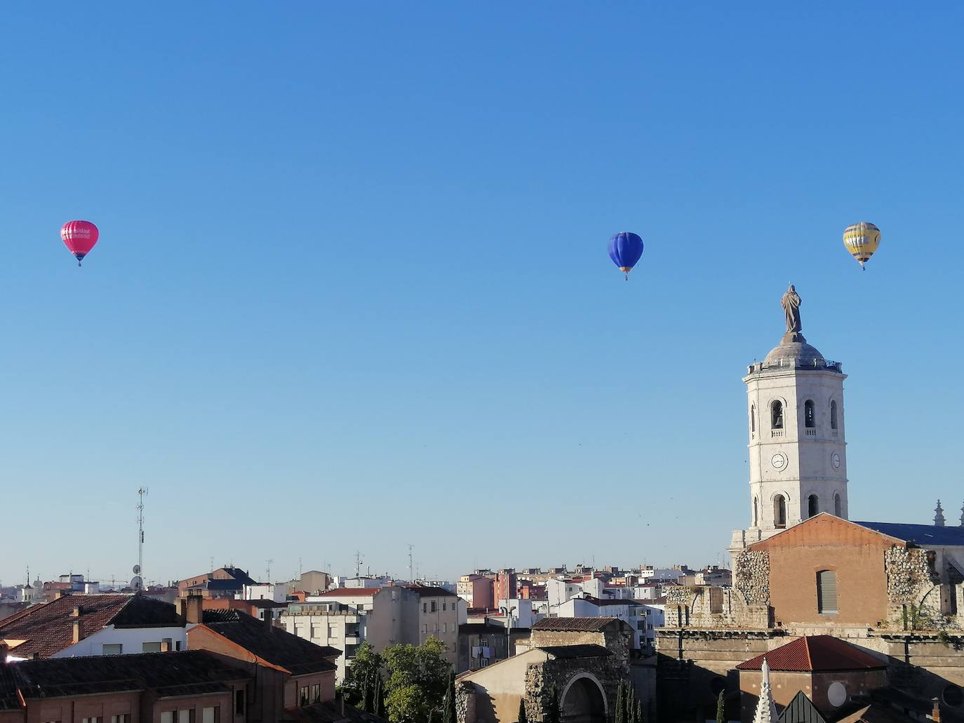 Fotos: Globos aerostáticos surcan el cielo de Valladolid